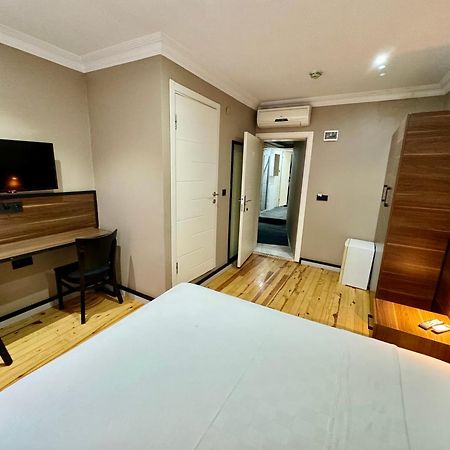 Aram Kerasi Rooms Istanbul Exterior photo
