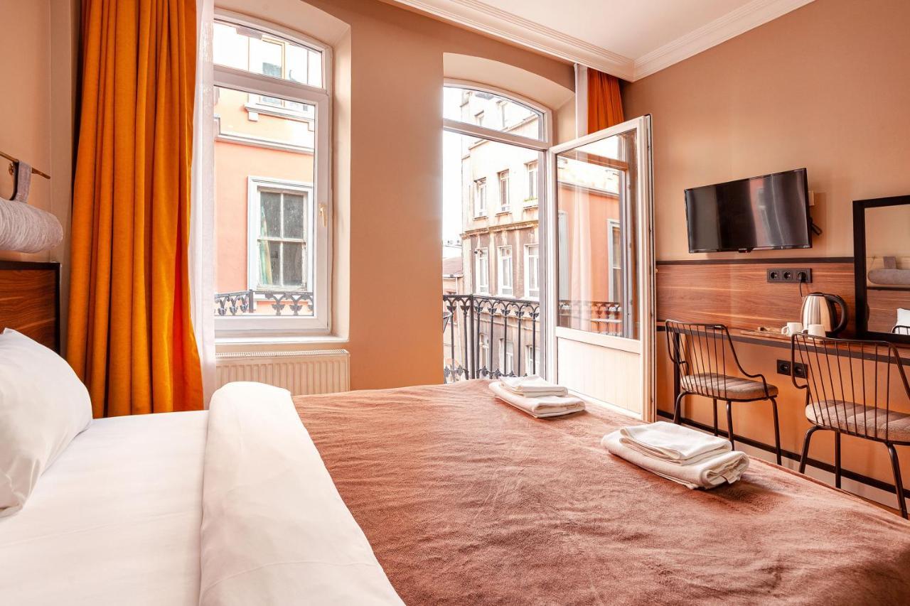 Aram Kerasi Rooms Istanbul Exterior photo
