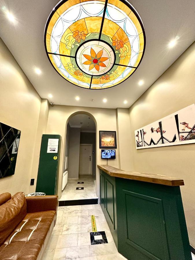 Aram Kerasi Rooms Istanbul Exterior photo